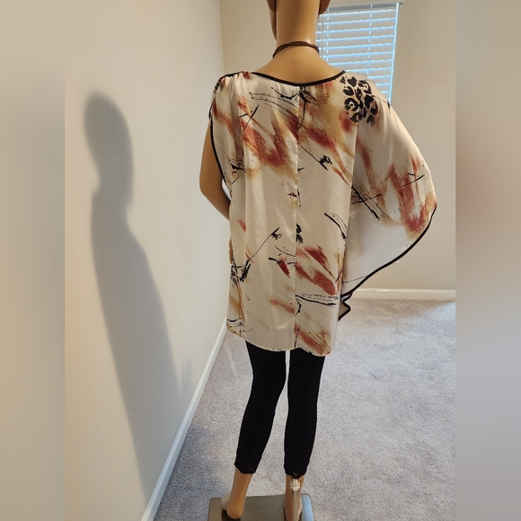 Bisou Bisou One Shoulder Animal Print Blouse - Picture 8 of 9